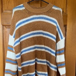 Adorable American Eagle Oversized Sweater
